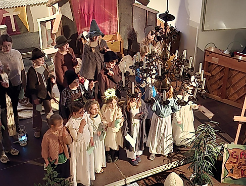 Familiengottesdienst mit Krippenspiel an Heiligabend