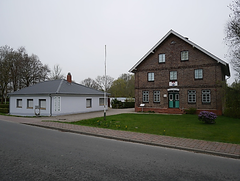 Ausstellung "Mit Volker Born auf Fotosafari durch 3 Kontinente"