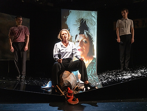 Heimsuchung q5 Mayer, Nagel, Claßen (Foto Manuel Wagner)