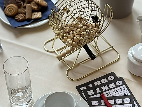 Kaffeenachmittag mit Bingo