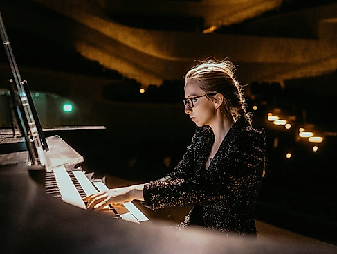 Philharmonia Orchestra / Anna Lapwood / Kerem Hasan