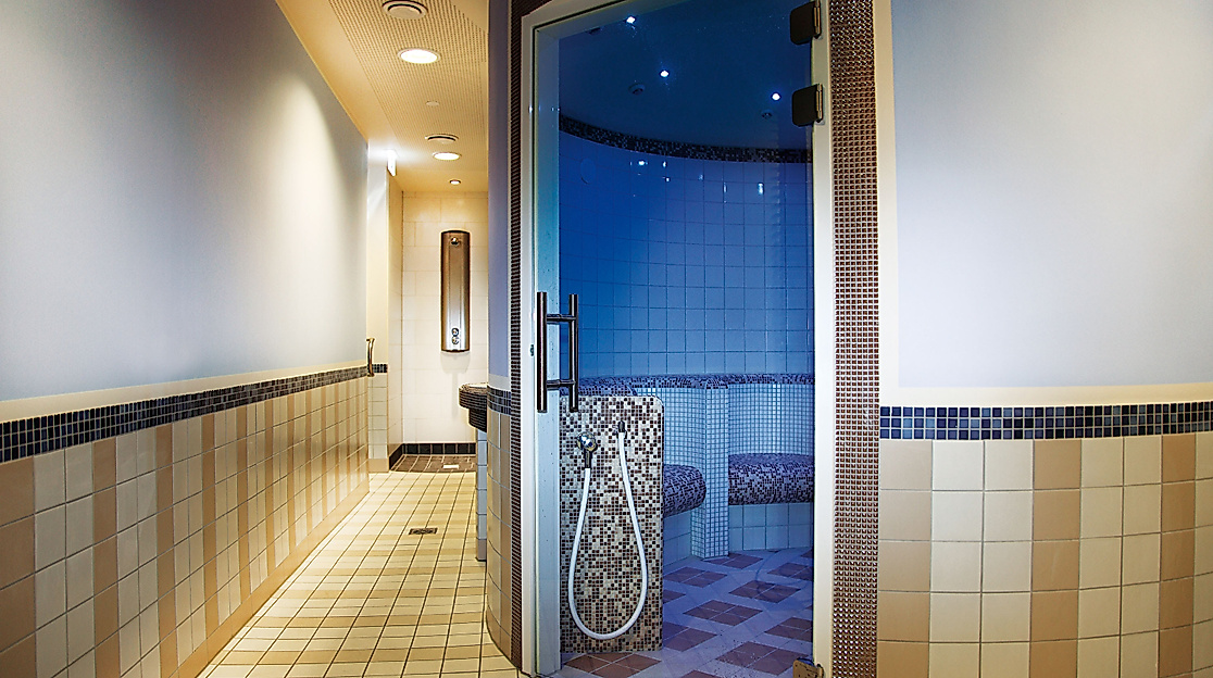 hallenbad-blankenese-dampfbad_c-baederland-hamburg