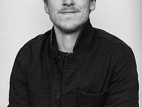 Leon Engler Portrait SW