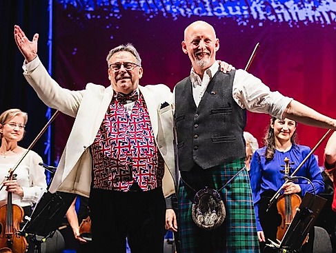 The New Scottish Sinfonia / Richard Morrison / Russell Harris & Gäste