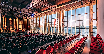opernloft-saal-at-silke-heyer