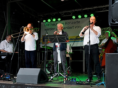 01 revivaljazzband