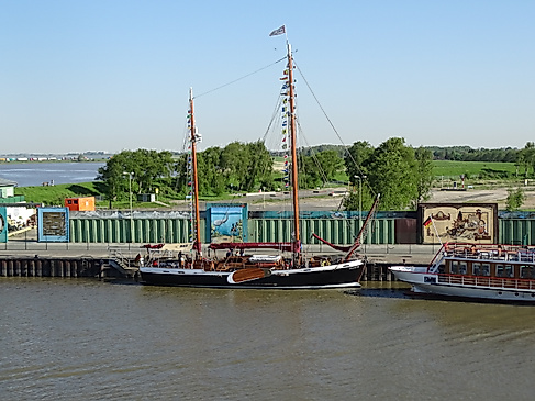 Docke - Glückstadts Fischpark