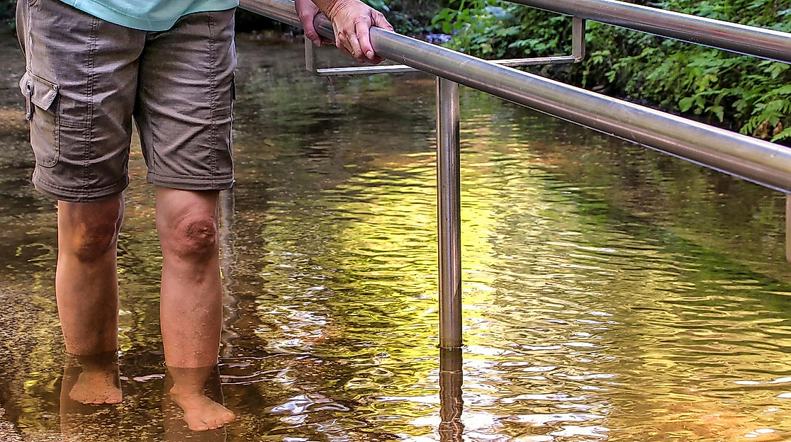 tread-water-3757602_1280_analogicus