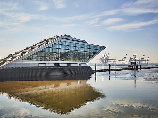 dockland_c-2018-thisisjulia-photography-3