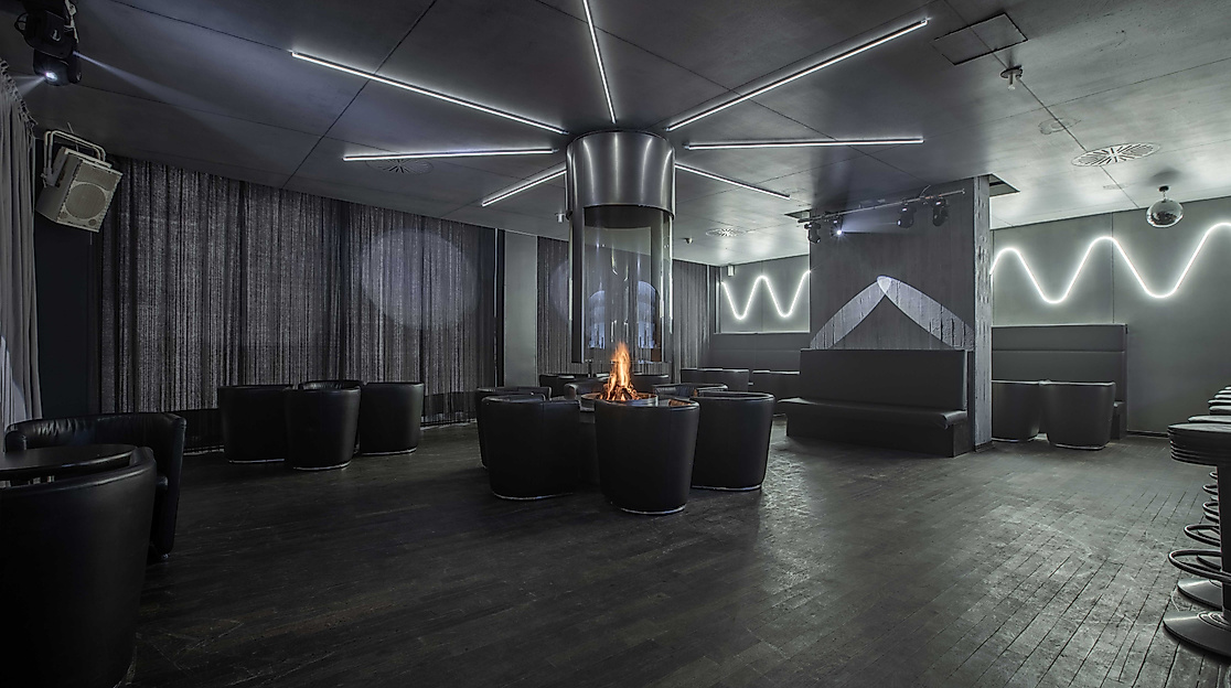 web-totale_kaminzimmer_001