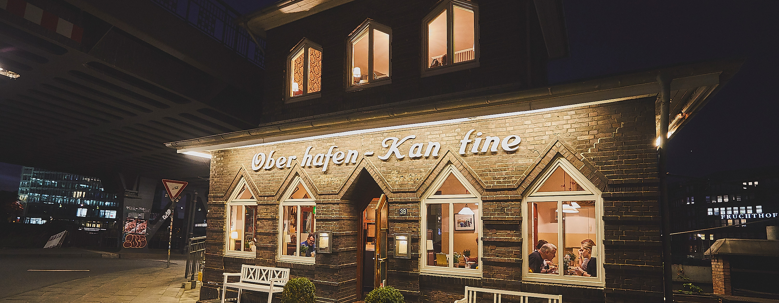 oberhafen-kantine_nachtaufnahme_c-2018-thisisjulia-photography-1