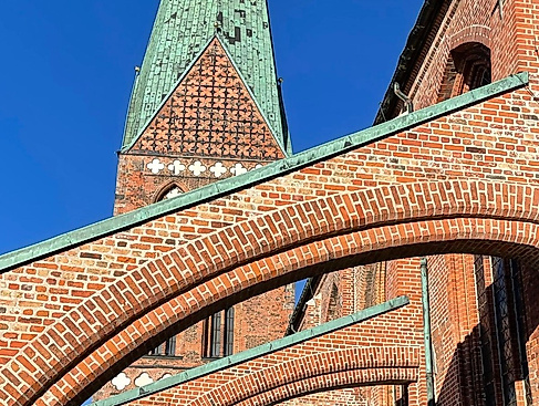 Österliche Turm- und Gewölbeführung mit Teilnahme am Glockenspiel vor Ort im Gewölbe