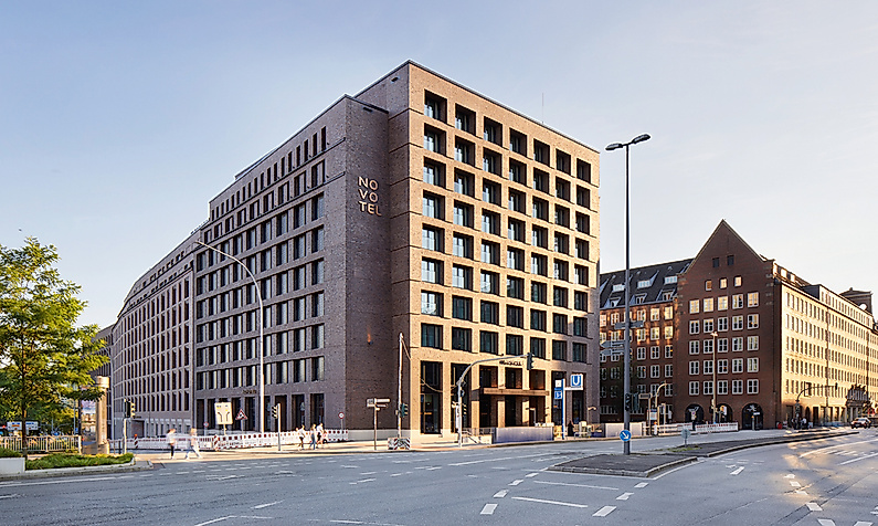 Novotel Hamburg Central Station: Außenansicht