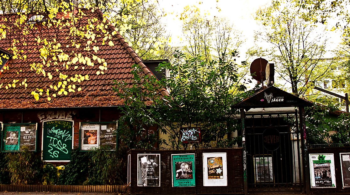 gruener-jaeger_front_c-2018_tschreiber