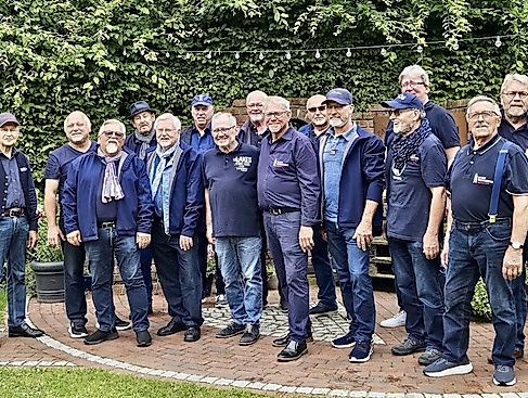 Die Jungs vom Nordseedeich
