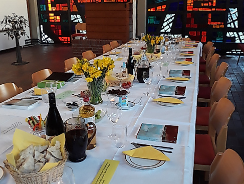 Gottesdienst mit Tischabendmahl an Gründonnerstag