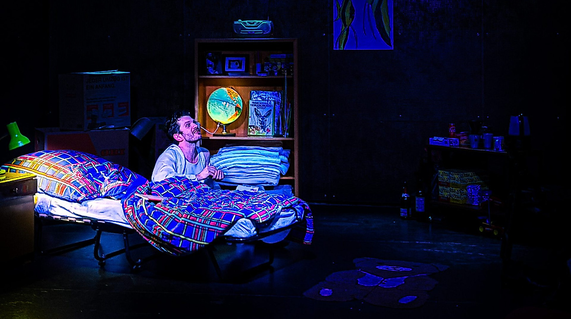 awkward_conversations_with_animals_i_ve_f_cked_04_c_lennart_bendixen