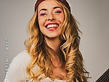 Miss Allie - Paradiesvogel Tour 2025/26