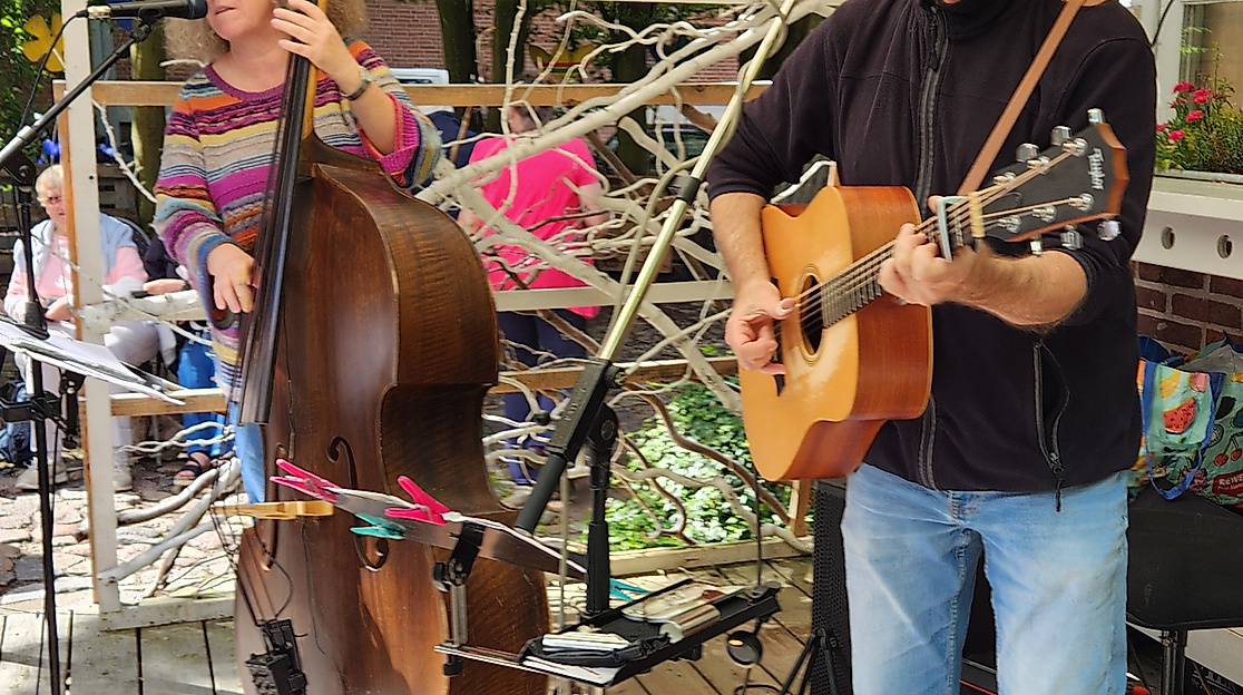 Marktmusik mit den Schultzes