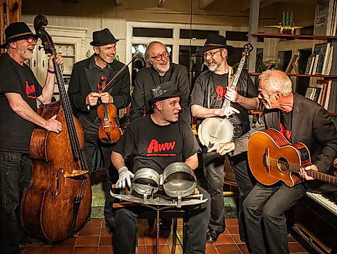 26-03-27 Appeldwatsch ©Appeltown Washboard Worms