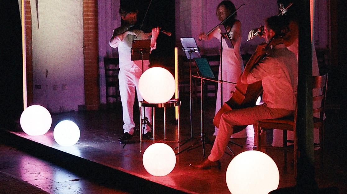 08_2026-12-12_2030_resonanzraum_christmas-rock-icons_0097_foto-jona-selle_3000x2000