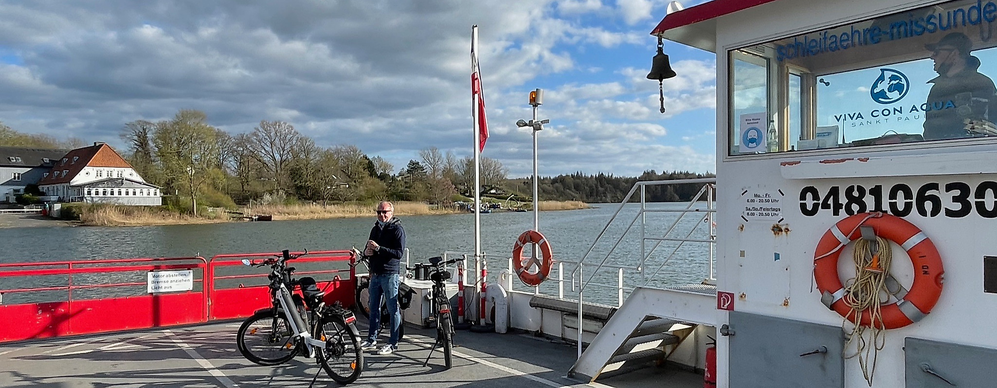 fahrradtour_faehre_i_mp-ebike-adventures_c-mp-business-gmbh