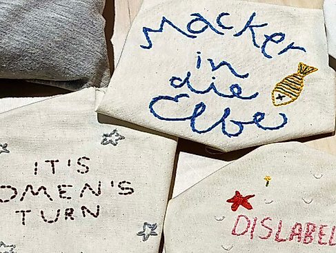 Protest-Sticken in der Sonderausstellung „Franki Raffles: Photography, Activism, Campaign Works“