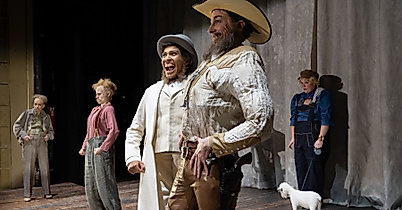 01_der_diener_zweier_herren_c-jr_berliner_ensemble