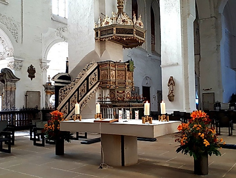 Gottesdienst am 1. Advent mit der Eröffnung der Aktion "Brot für die Welt" mit Landesbischöfin Kristina Kühnbaum - Schmidt, zeitgleich Kindergottesdienst