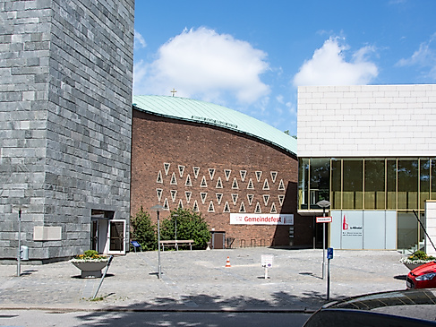 Hauptkirche St. Nikolai am Klosterstern