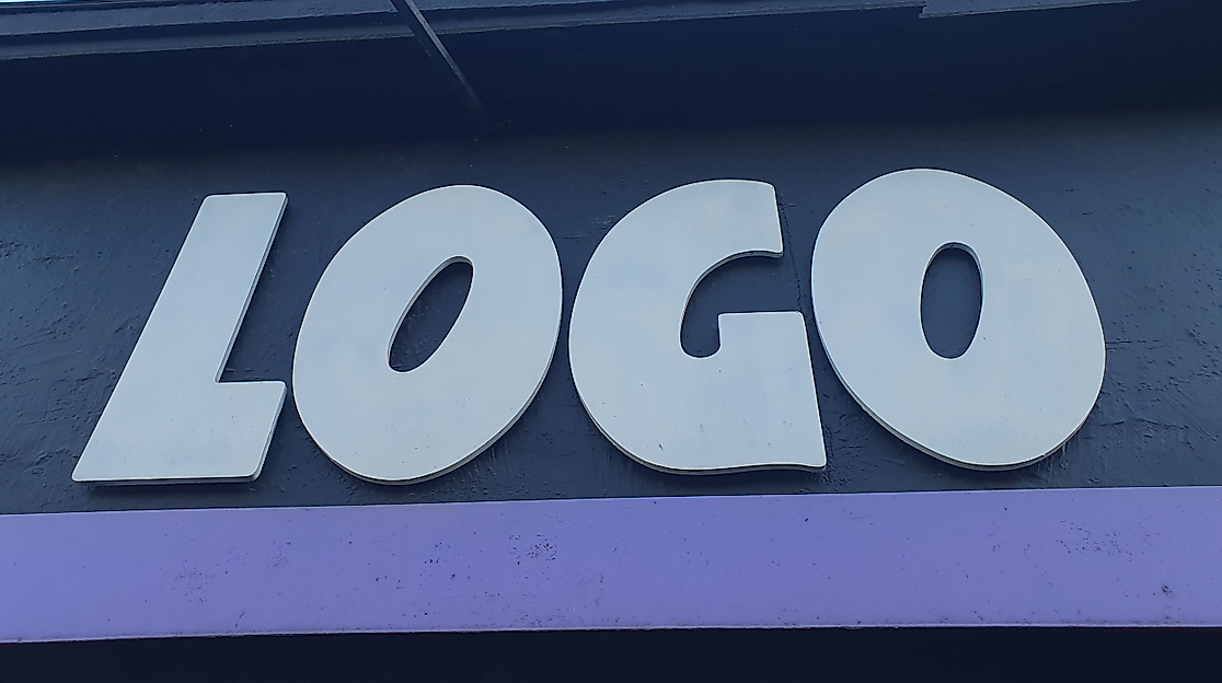 Schild Logo