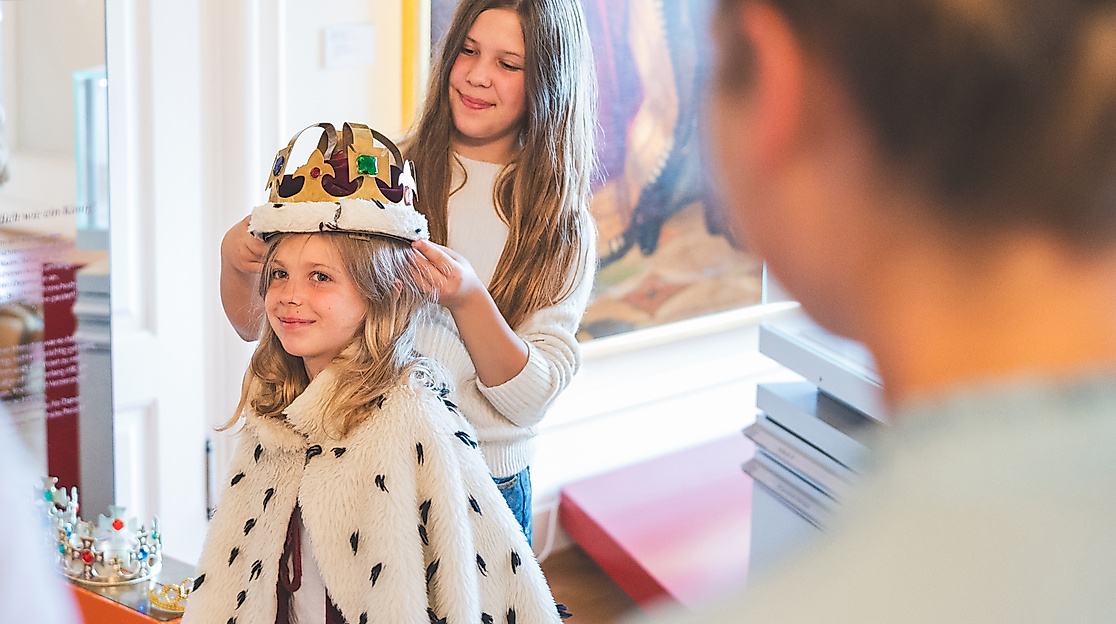Familienführung - Zwischen Zöpfen und Zeremonien: Kinder am Hofe