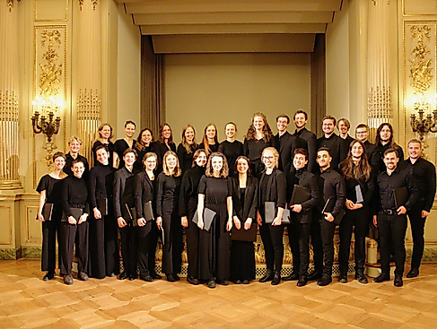 LJC_Gruppenfoto Spiegelsaal_copyright Dirk Paßehl