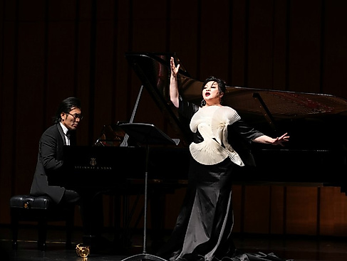 Liederabend: Ying Huang / Weijie Li