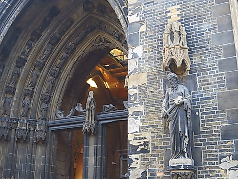 St. Nikolai am Hopfenmarkt - Westportal