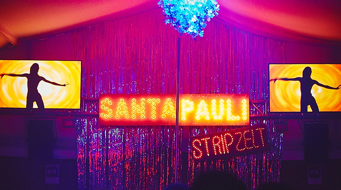 Santa Pauli Stripzelt