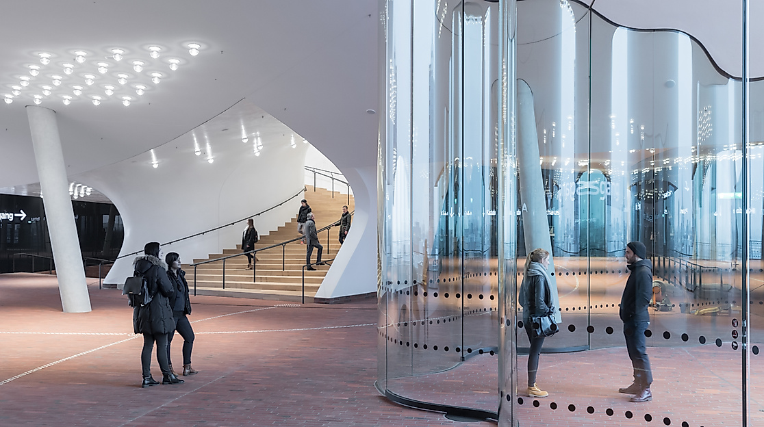 Elbphilharmonie Plaza