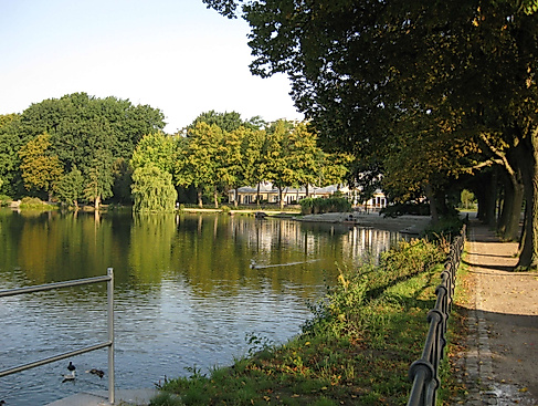 Stadtpark, Außenmühlendamm